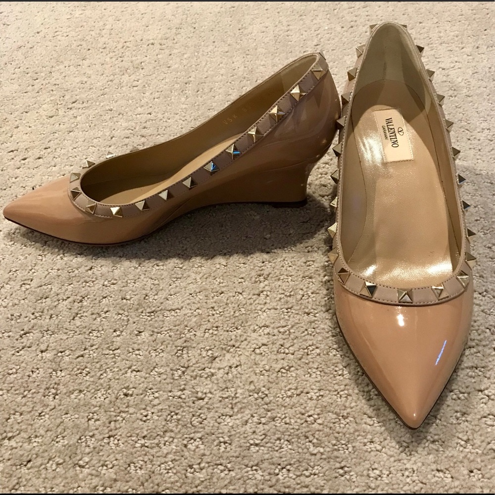 Valentino Nude Rockstud Patent Wedge shoes 8.5